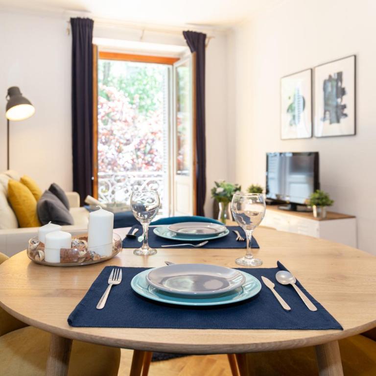 Apartamentos Plaza de España - Apartment - 30