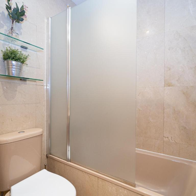 Apartamentos Plaza de España - Apartment - 21