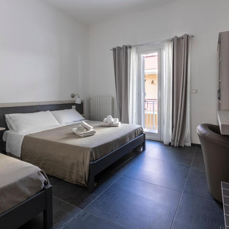 B&B Vittoria - Camera Tripla Superior - 1