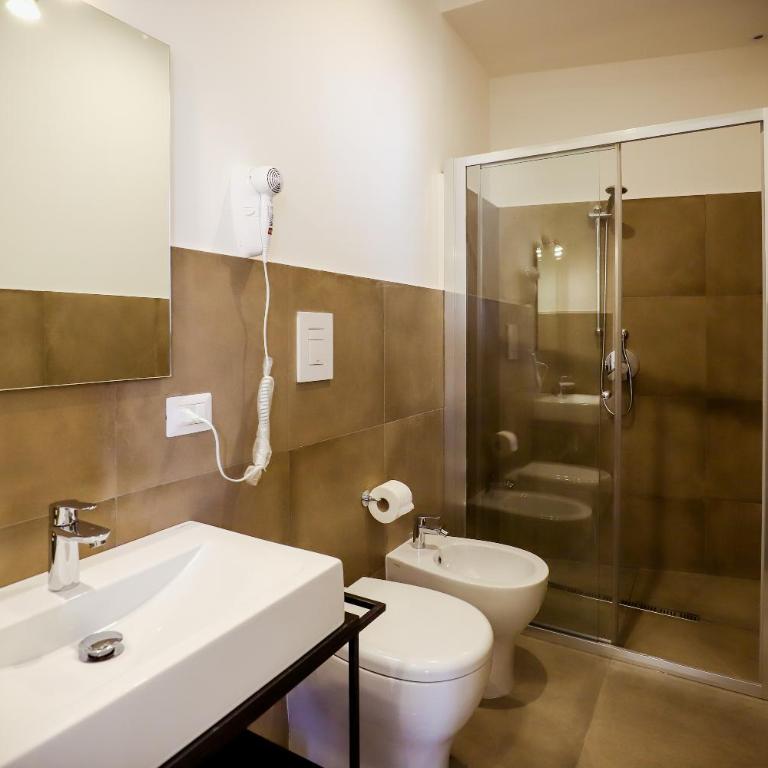 A I R Sant'Anna - King Room with Balcony - 6