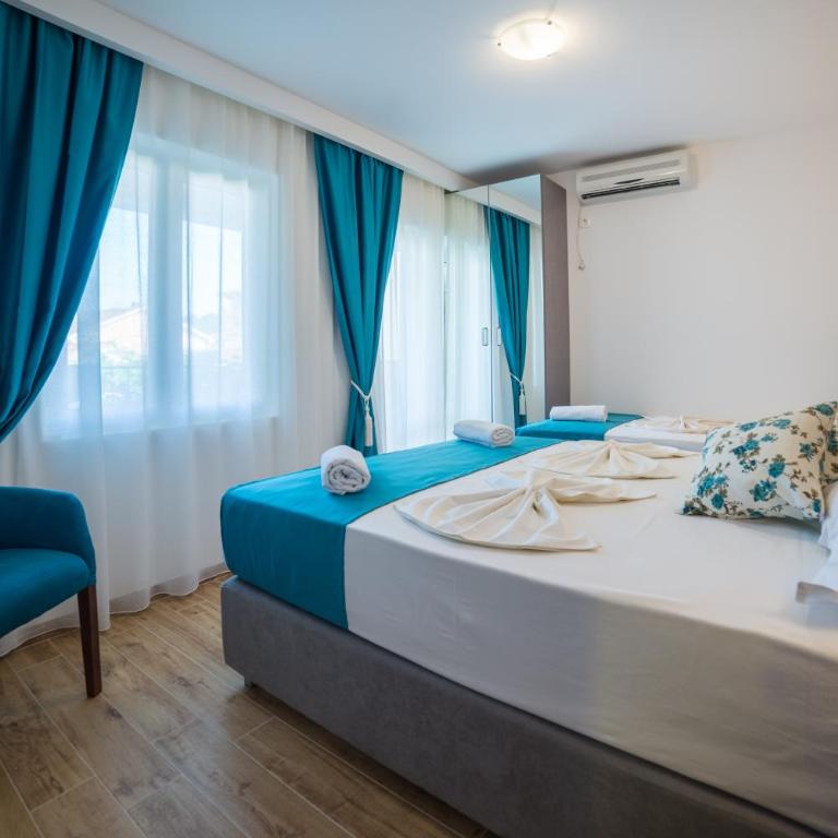 Guest House S-Lux - One-Bedroom Apartment - 13
