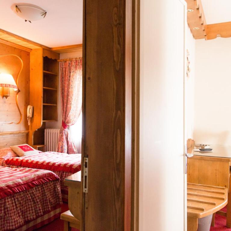 Hôtel Le Sporting - Chambre Familiale (2 Adultes et 2 Enfants) - 1