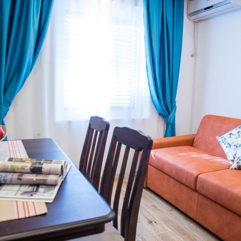 Guest House S-Lux - One-Bedroom Apartment - 2