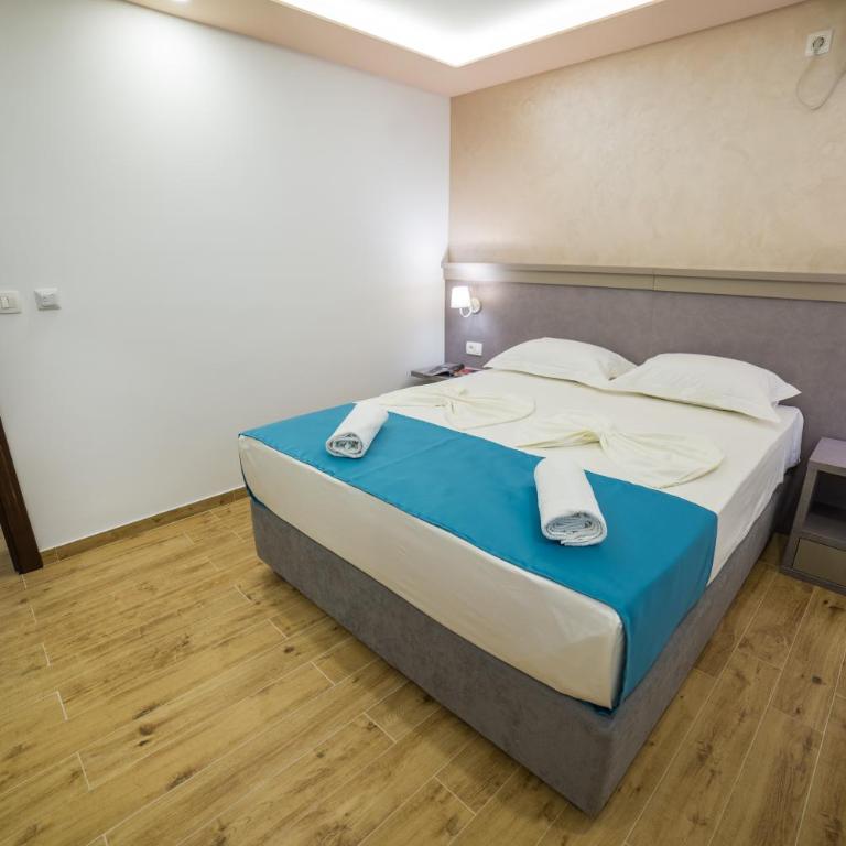 Guest House S-Lux - One-Bedroom Apartment - 8