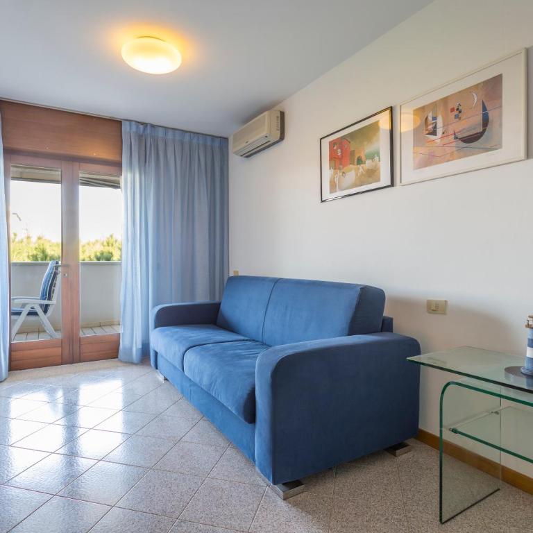 GuestHost - Lignano Sabbiadoro Flat Garage - Two-Bedroom Apartment - 12