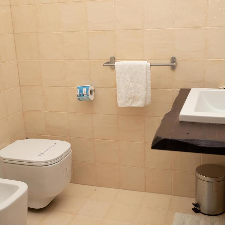 MunicipioHouse-84 by Dimorra - Appartamento con 2 Camere da Letto - 67