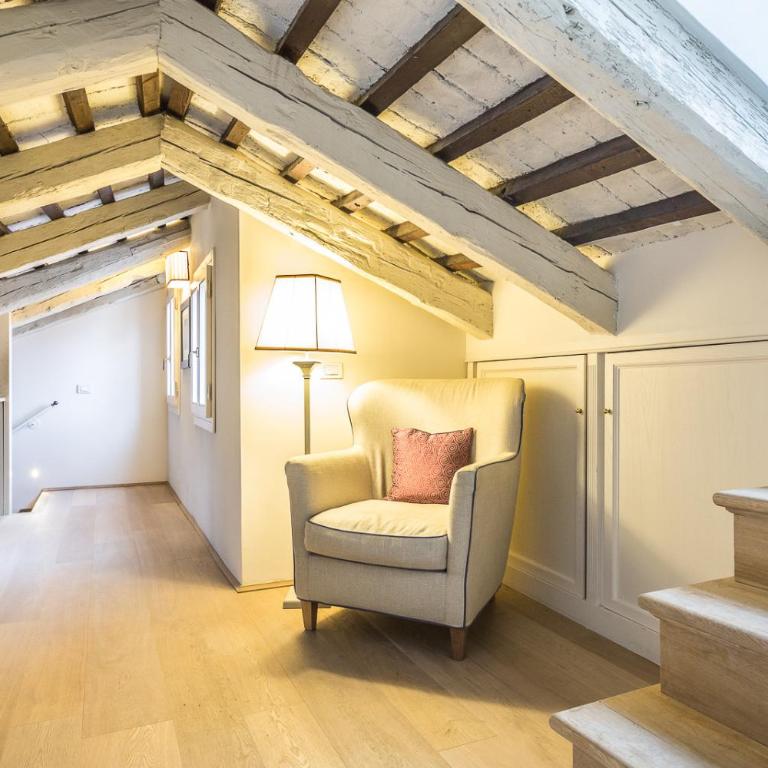 Ca' Del Teatro Terrace in San Marco District - Apartment - Split Level - 18
