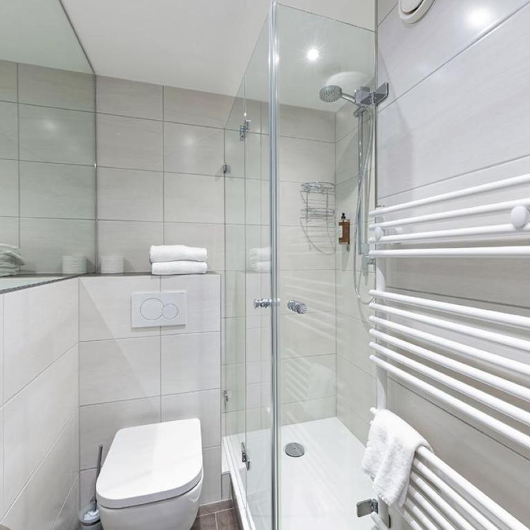 centerroom München City - Superior Doppelzimmer mit Dachterrasse und Küche - 6