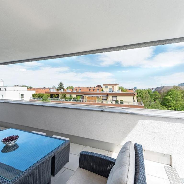 centerroom München City - Superior Doppelzimmer mit Dachterrasse und Küche - 9