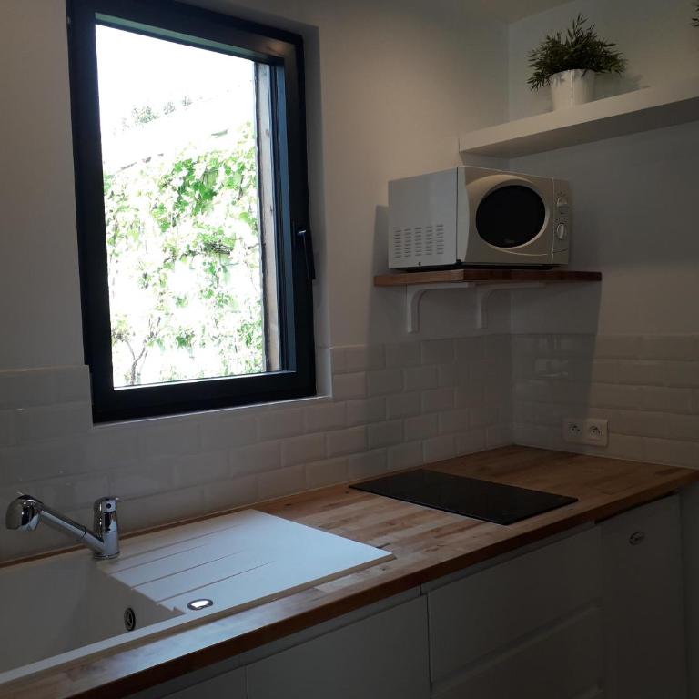 Studio avec jardin et stationnement gratuit à Rouen - Apartment with Garden View - 3