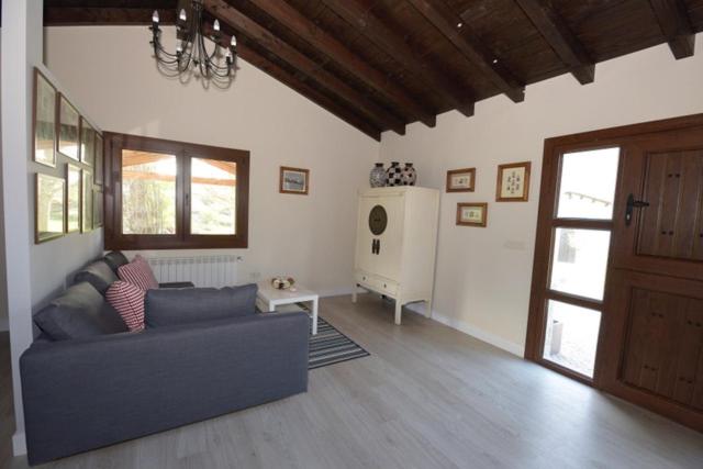 Villa El tinganon - Two-Bedroom House - 63