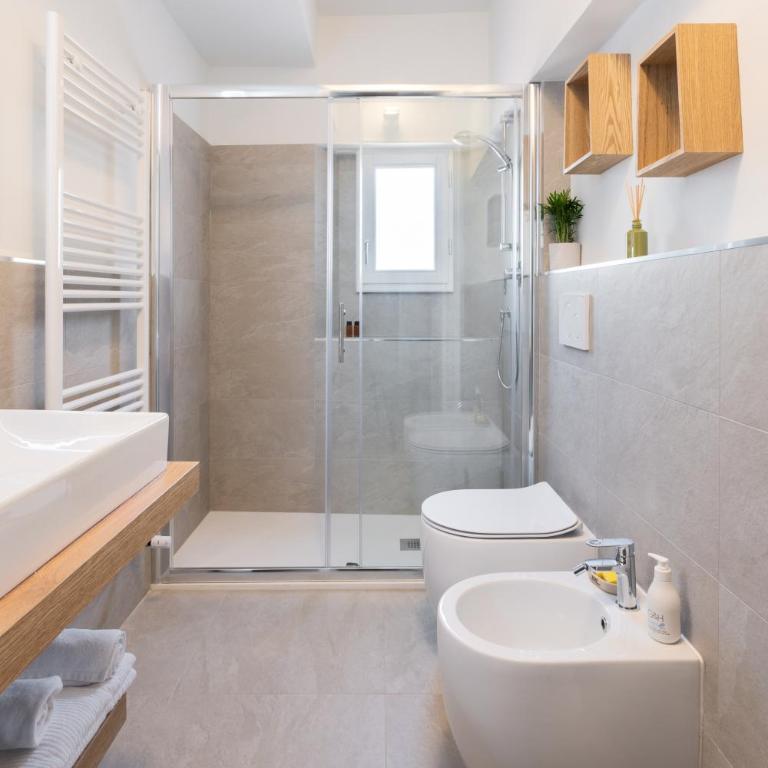 Living Walls Florence Apartments - Appartamento Superior con 3 Camere da Letto - 6
