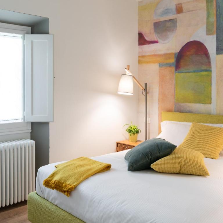 Living Walls Florence Apartments - Appartamento Superior con 3 Camere da Letto - 2