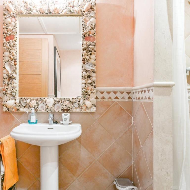 Chambao Suite Marbella Golf Rio Real - Apartment - 23