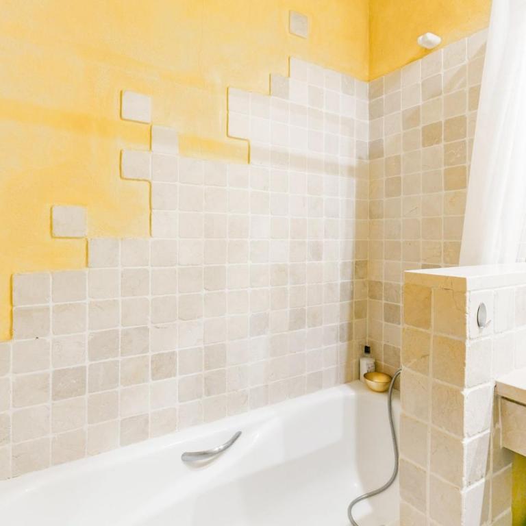 Chambao Suite Marbella Golf Rio Real - Apartment - 24