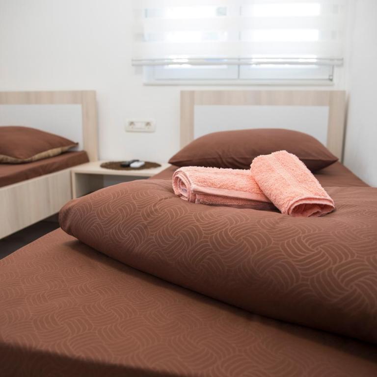 TIRYAKI - One-Bedroom Apartment - 2