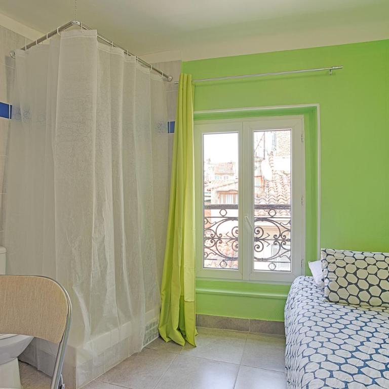 Hotel Monte-Cristo - Chambre Simple avec Salle de Bains Privative - 1