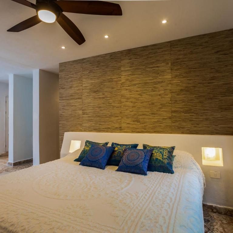 Lotus Beach Hotel - Adults Only - Jacuzzi Suite with Partial Ocean View - 5