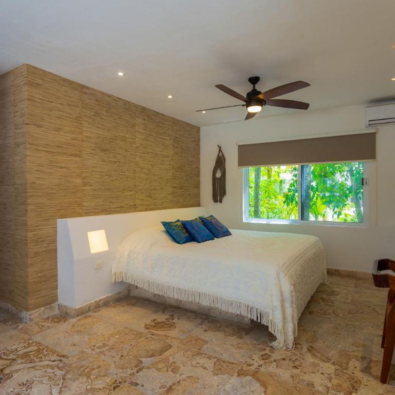 Lotus Beach Hotel - Adults Only - Jacuzzi Suite with Partial Ocean View - 7