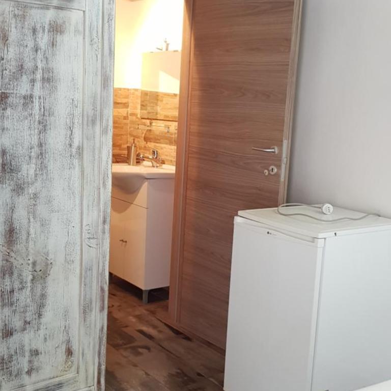 Aliga - Small Double Room - 18