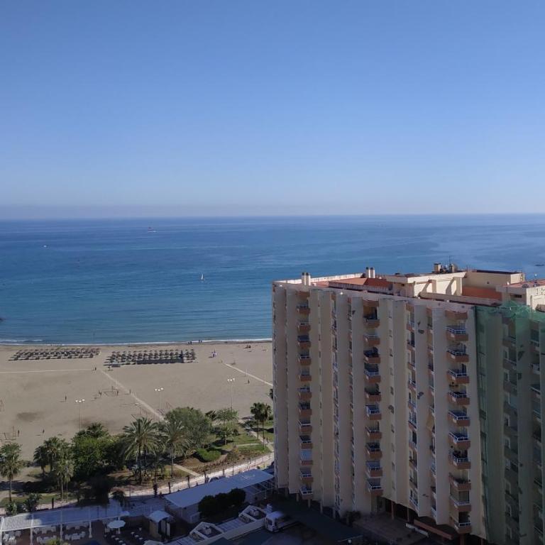 Benalmadena Playa - Apartamento con ducha - 5