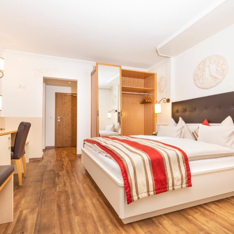 Hotel Garni Sonnhof - Familiensuite mit Balkon - 1