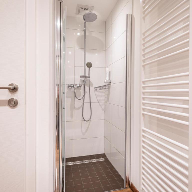 Hotel Garni Sonnhof - Familiensuite mit Balkon - 8