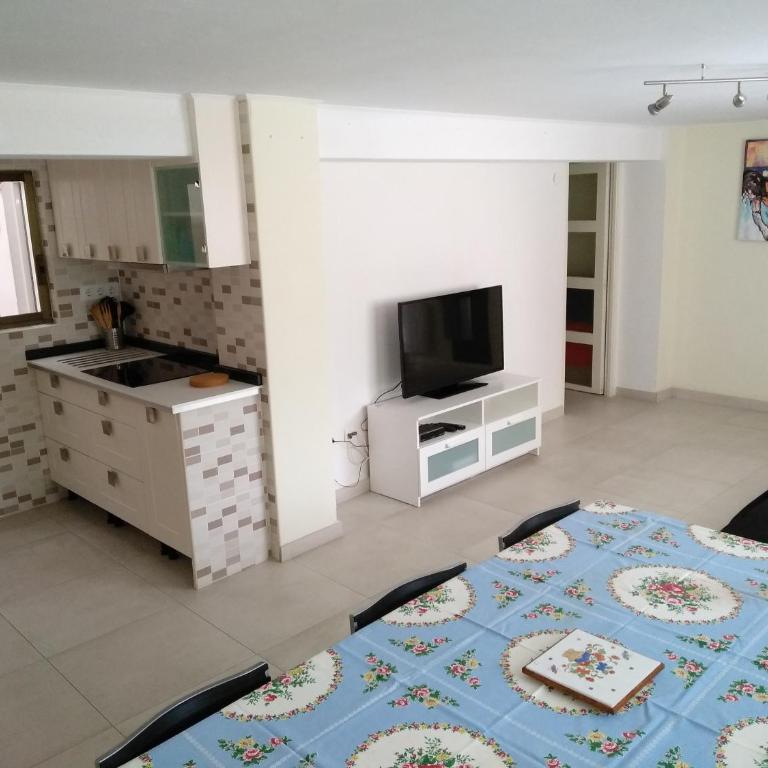 Apartamento para FAMILIAS a 50 metros de la playa - Apartment - 8