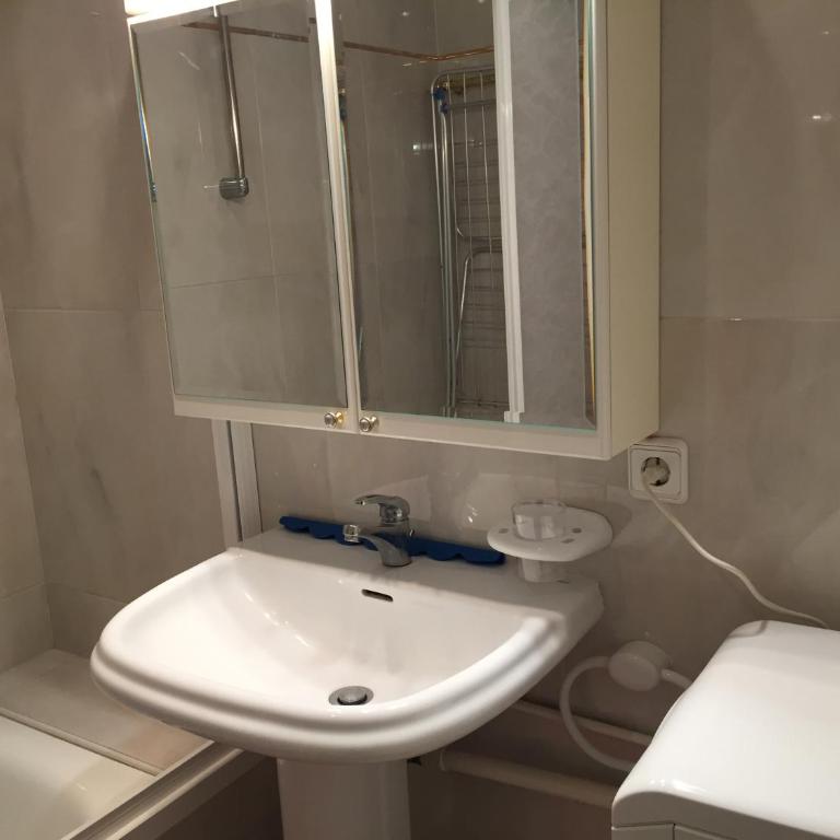 Catalunya Apartament per 4 persones en edifici del passeig marítim amb vistes sobre la Vall d'Aro - Apartamento de 1 dormitorio - 33