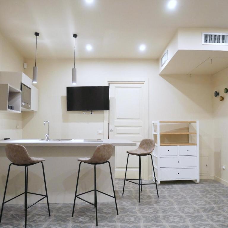 Vuciata Apartments - One-Bedroom Apartment - 1