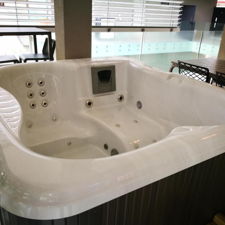 Suite Laura - Torri del Benaco - Appartamento Superior - 55