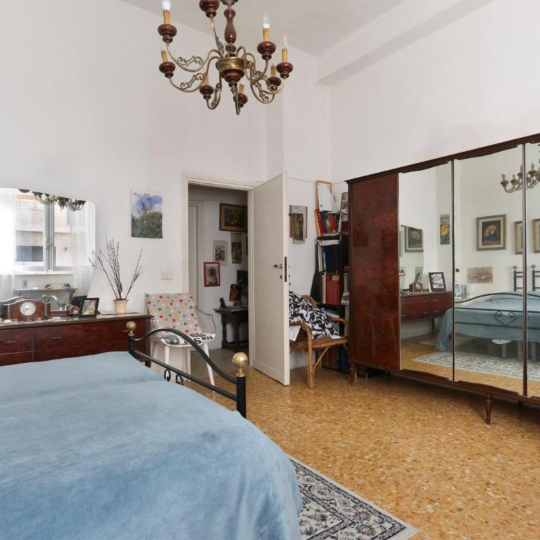 CozyandConfortable - Camera Doppia con Letti Singoli con Letto Supplementare - 1