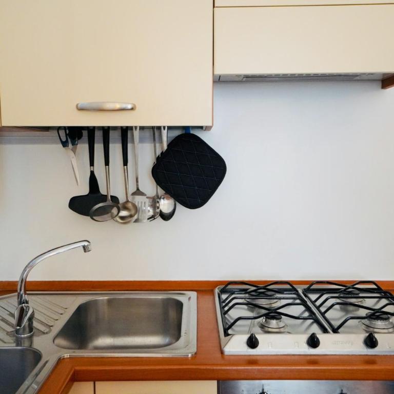 A Casa di Enza - Appartamento con 1 Camera da Letto - 18