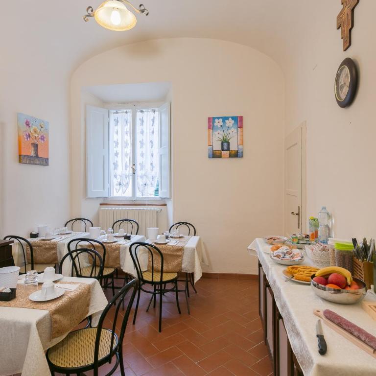 B&B San Francesco - Camera Matrimoniale/Doppia con Letti Singoli con Letto Supplementare - 4