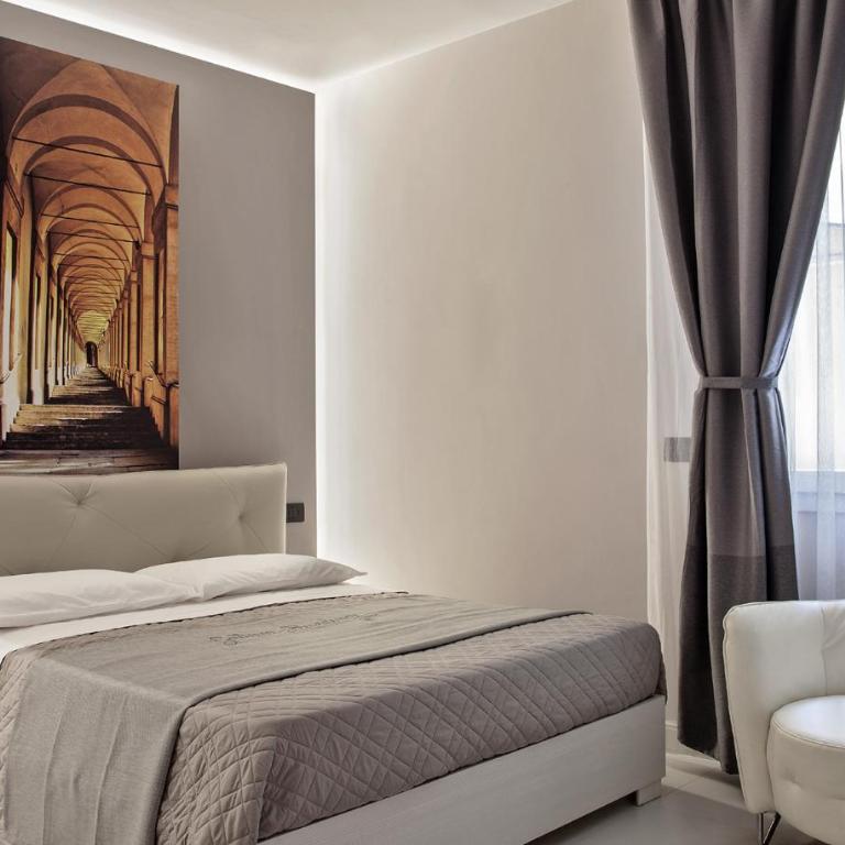 Galliera Residence B&B - Deluxe Double Room with with Private Bathroom - 5