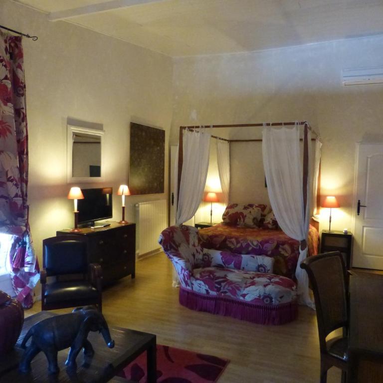 Mas de la Chapelle - Chambre Quadruple Premium - 3