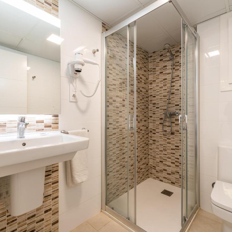 Rentalmar Navarra family suites - Apartamento estándar con 2 dormitorios (6 adultos) - 7