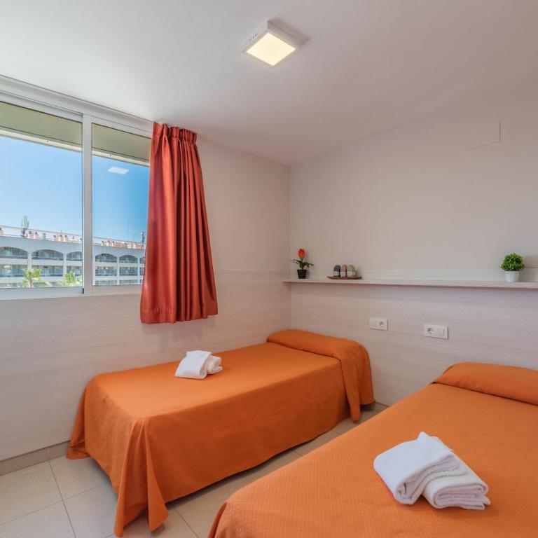 Rentalmar Navarra family suites - Apartamento estándar con 2 dormitorios (6 adultos) - 5