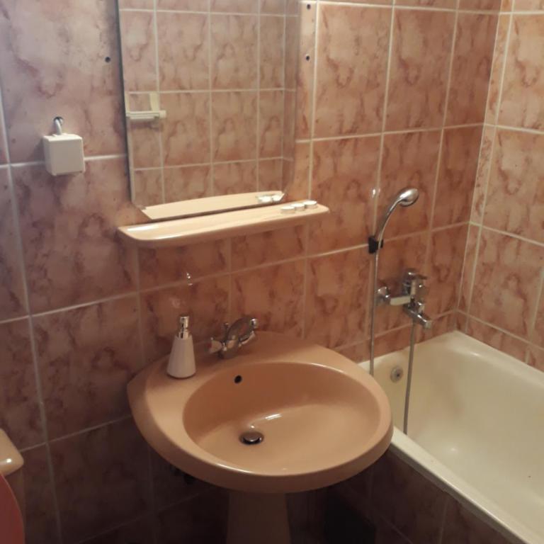 Guesthouse Vila Tamburic - Duplex Quadruple Room - 11