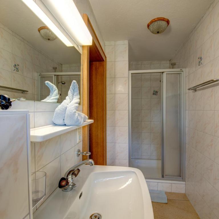 Jennys Huamatl - Habitación Doble con balcón - 11