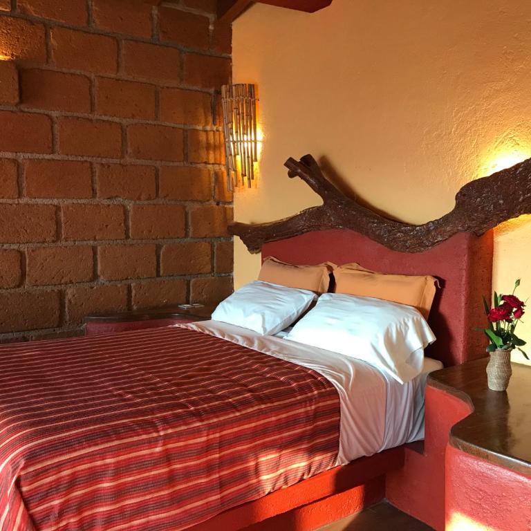 Hotel puesta del sol - Suite con bañera de hidromasaje y cama grande - 2