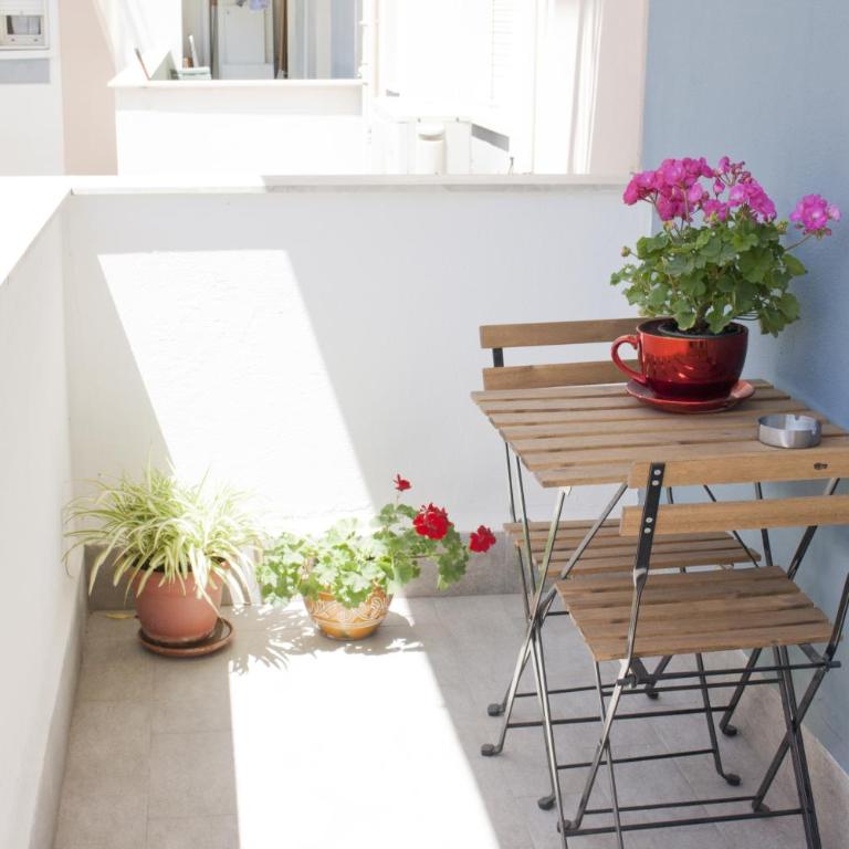 B&B d'Orleans - Triple Room with Private Bathroom and Balcony - 3