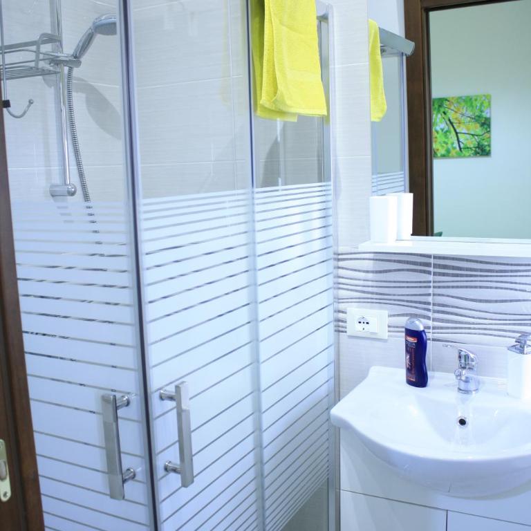 B&B d'Orleans - Double or Twin Room with Balcony - 10