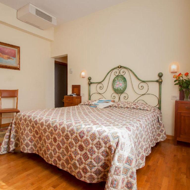 Hotel Savoia e Campana - Camera Matrimoniale/Doppia con Letti Singoli - 2