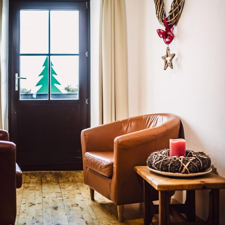 Landhaus Feischl - Apartment mit Blick auf die Berge - 14