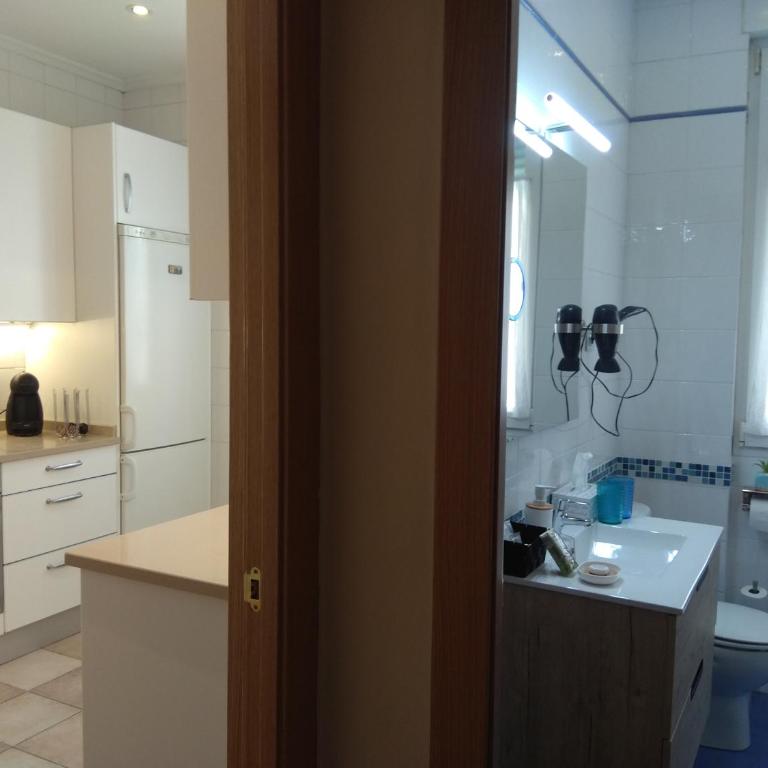 San Mamés Stadium corner - Two-Bedroom Apartment - 70
