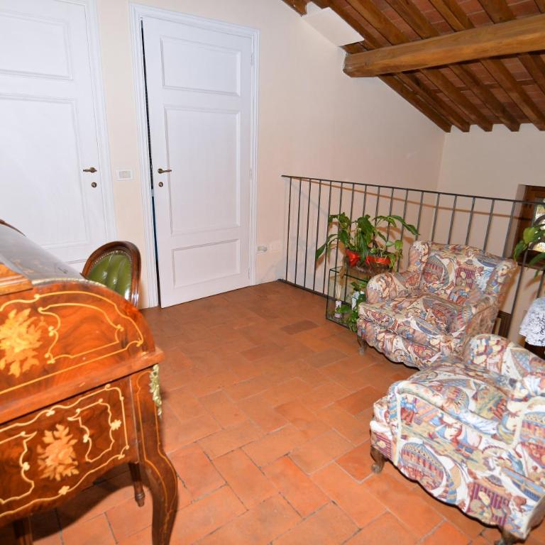 Rustico Ristrutturato vicino al centro con parcheggio - Casa con 2 Camere da Letto - 18