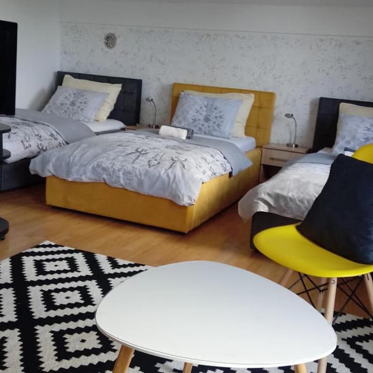 Guesthouse Una 1 Bihac - Three-Bedroom Apartment - 29