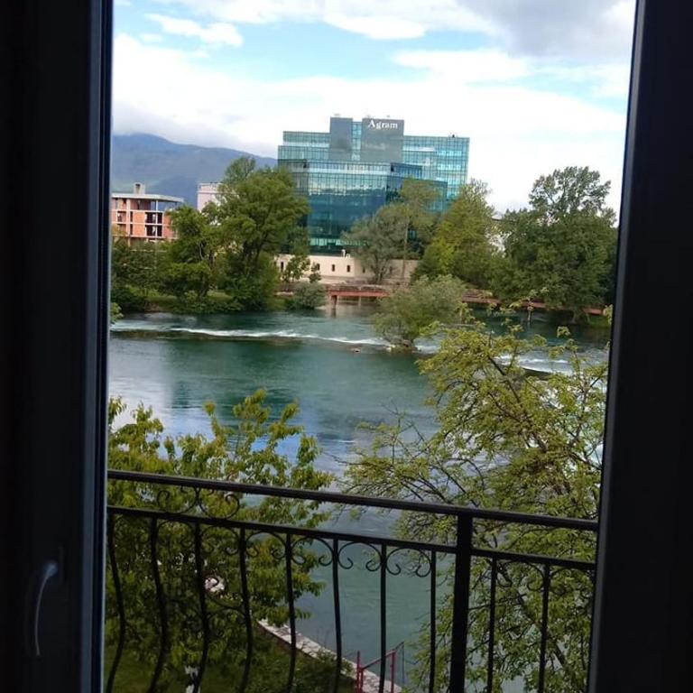 Guesthouse Una 1 Bihac - Three-Bedroom Apartment - 27