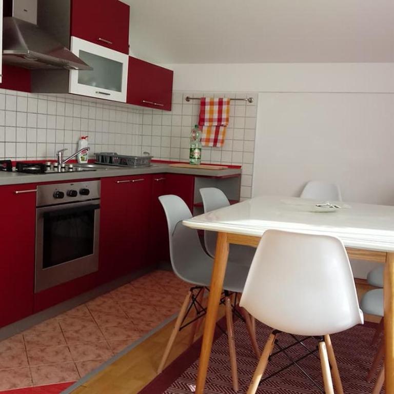 Guesthouse Una 1 Bihac - Three-Bedroom Apartment - 24